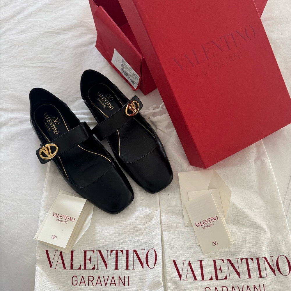 Valentino Garavani VLogo Mary Jane Ballerina Flats, black size 37.5 (like 7 1/2)